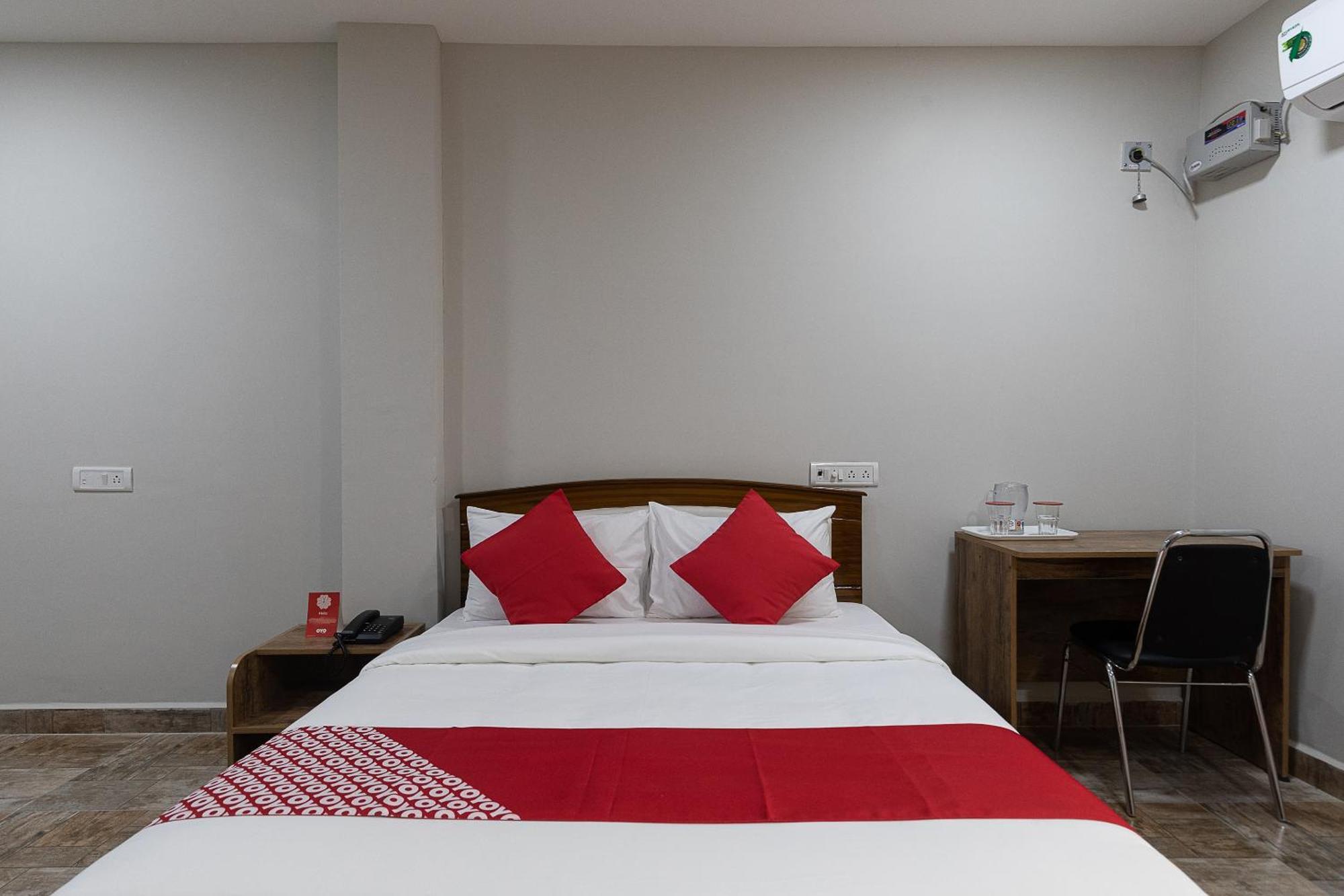 Hotel O Nestle Inn Ченай Екстериор снимка