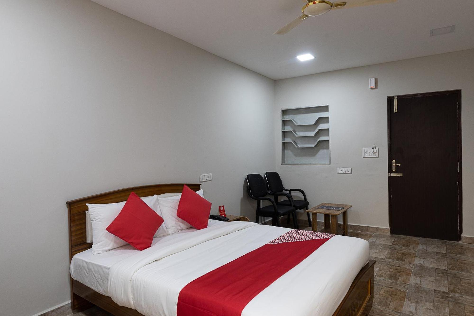Hotel O Nestle Inn Ченай Екстериор снимка
